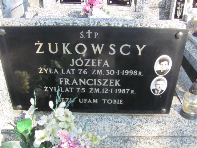 Józefa Żukowska 1922 Jasienica - Grobonet - Wyszukiwarka osób pochowanych