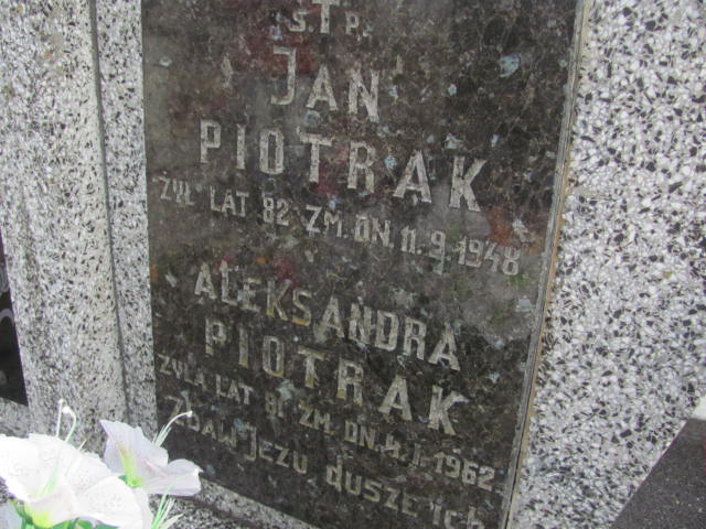 Aleksandra Piotrak 1880 Jasienica - Grobonet - Wyszukiwarka osób pochowanych
