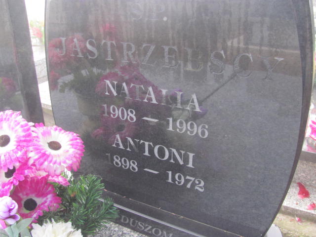 Natalia Jastrzębska 1908 Jasienica - Grobonet - Wyszukiwarka osób pochowanych