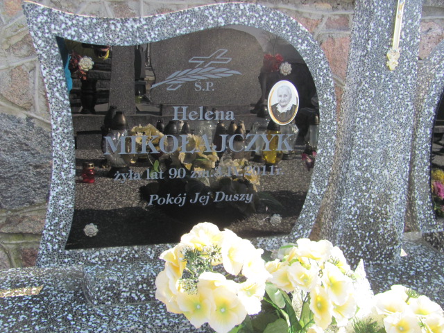 Helena Mikołajczyk 1921 Jasienica - Grobonet - Wyszukiwarka osób pochowanych